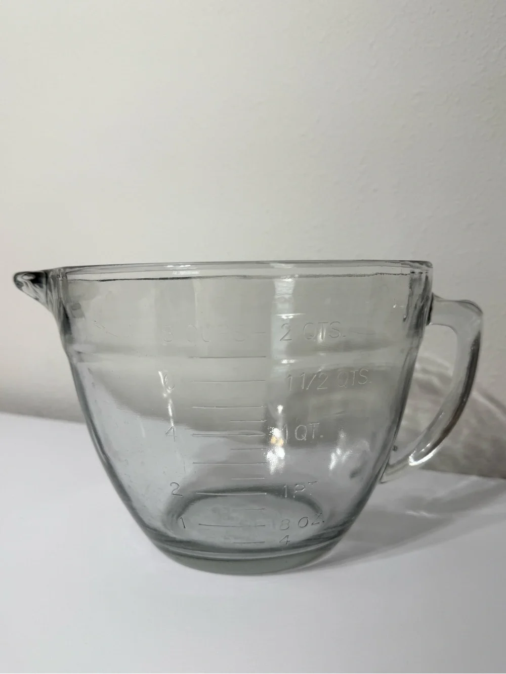 Pampered Chef 8 Cup 2 Qt 2-Liter Glass Measuring Cup Mixing Batter Bowl NO LID